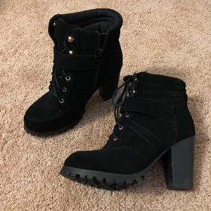 Size 6 1/2 black zip up booties